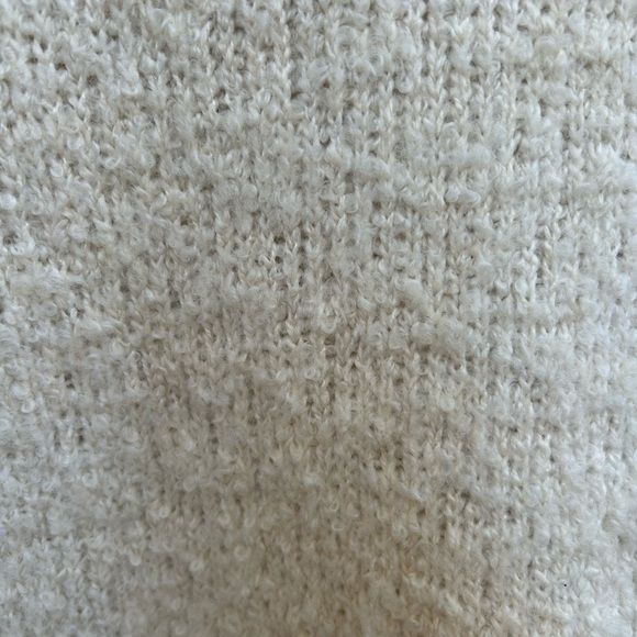 Gap Boucle Cropped Sweater Jacket, size Large - Picture 7 of 9